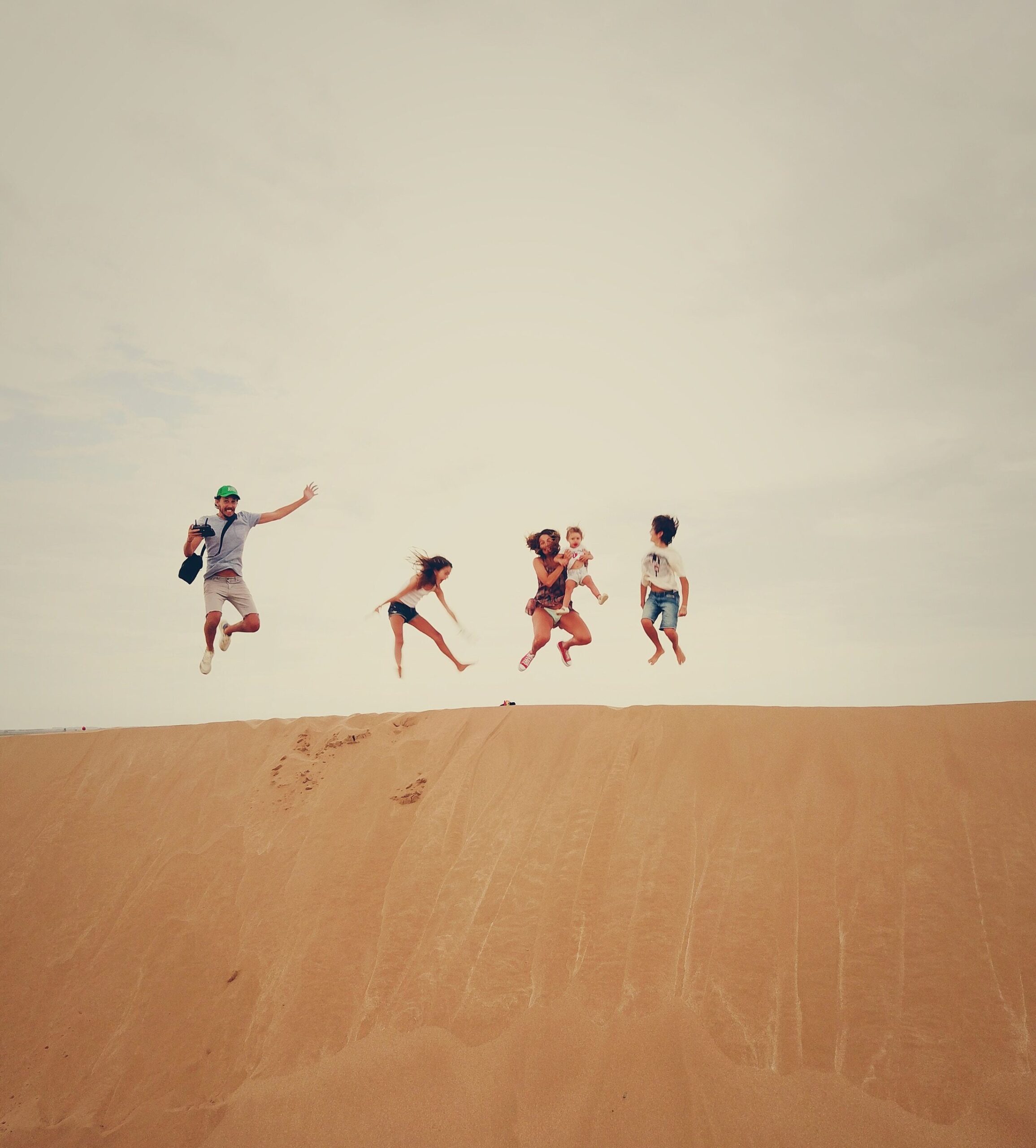 juan-cruz-mountford-AMFWArSckYM-unsplash (1)